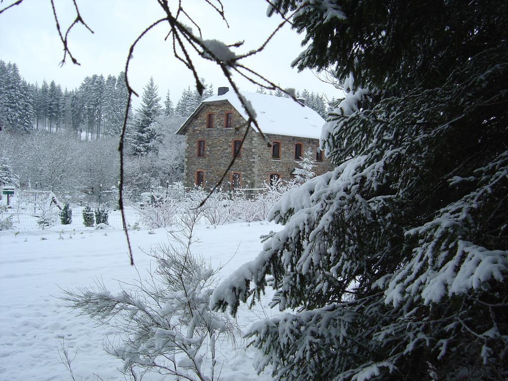 Bed & Breakfast Schlommefurth Bed & Breakfast St. Vith ภายนอก รูปภาพ