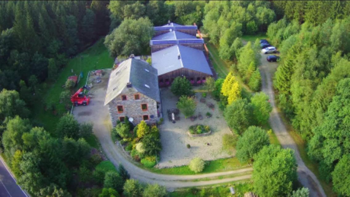 Bed & Breakfast Schlommefurth Bed & Breakfast St. Vith ภายนอก รูปภาพ