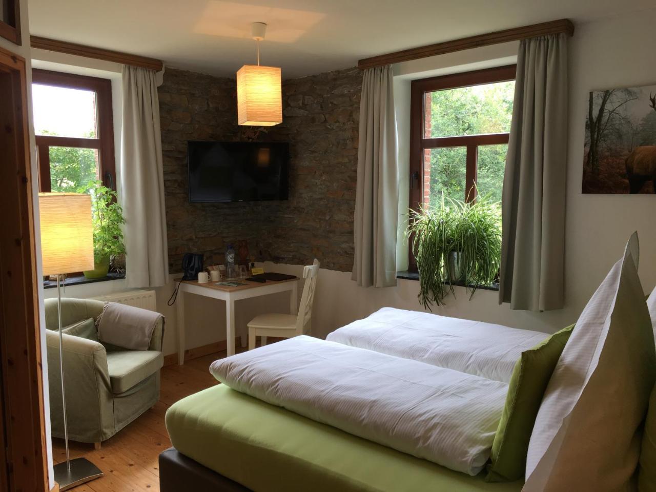 Bed & Breakfast Schlommefurth Bed & Breakfast St. Vith ภายนอก รูปภาพ