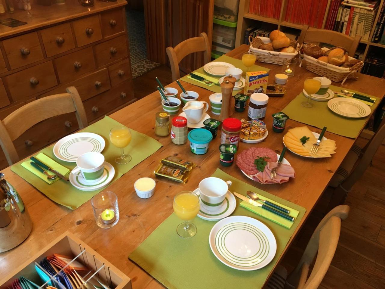 Bed & Breakfast Schlommefurth Bed & Breakfast St. Vith ภายนอก รูปภาพ