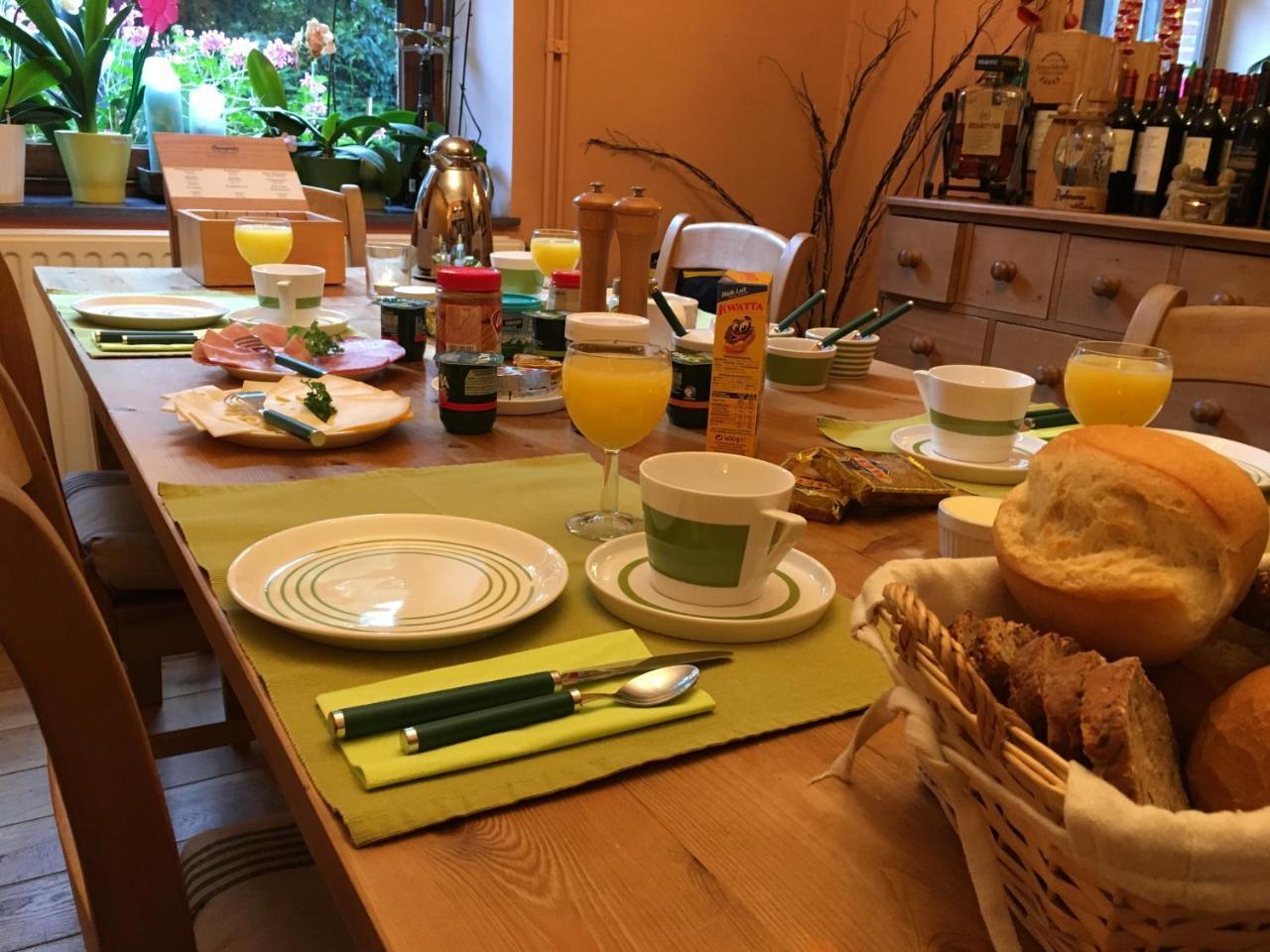 Bed & Breakfast Schlommefurth Bed & Breakfast St. Vith ภายนอก รูปภาพ
